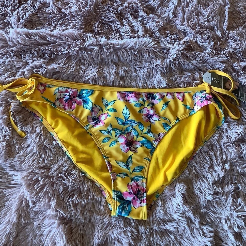Nwt daisy fuentes bikini bottom multi mango floral size 12